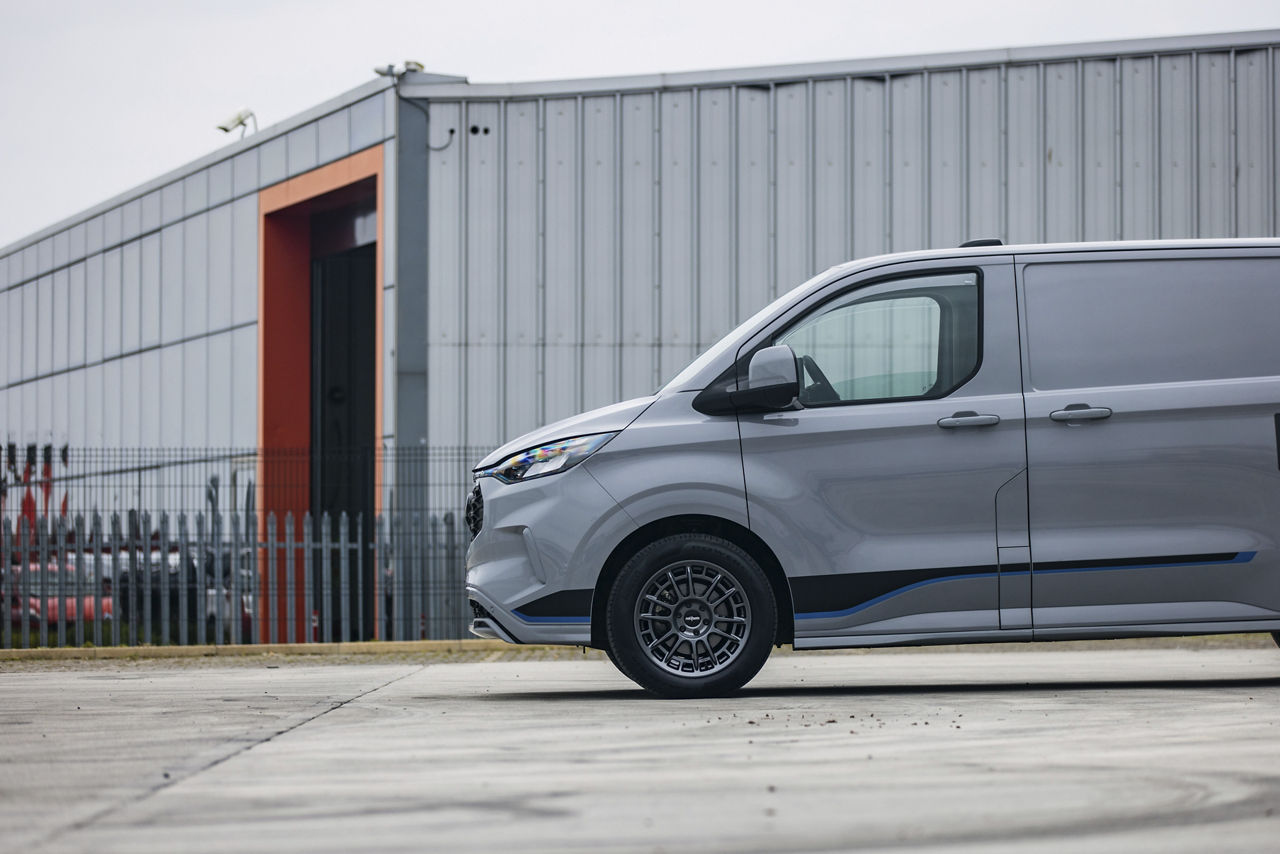 2026 Ford Transit - Rotiform OZR-T - Gun Metal | Rotiform